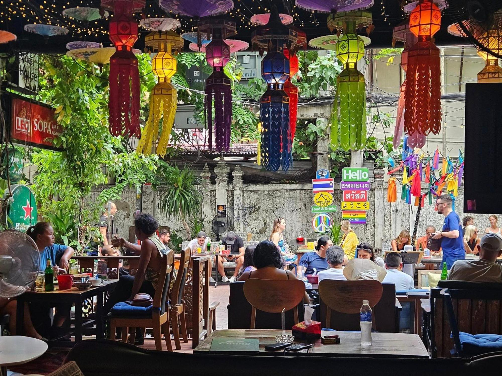 Merry V Guesthouse Bangkok Kültér fotó